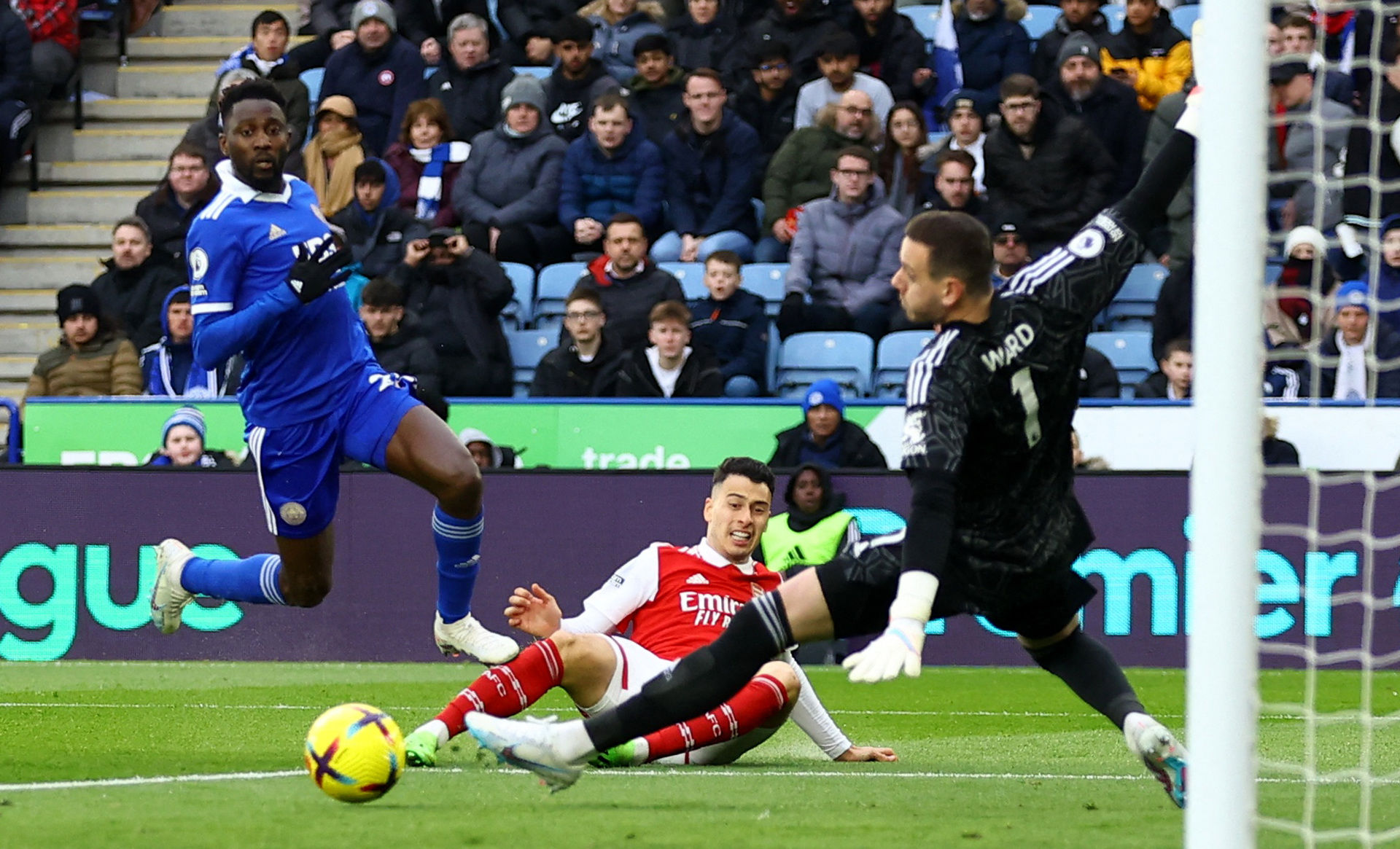 狄龙为何如 狄龙为何如